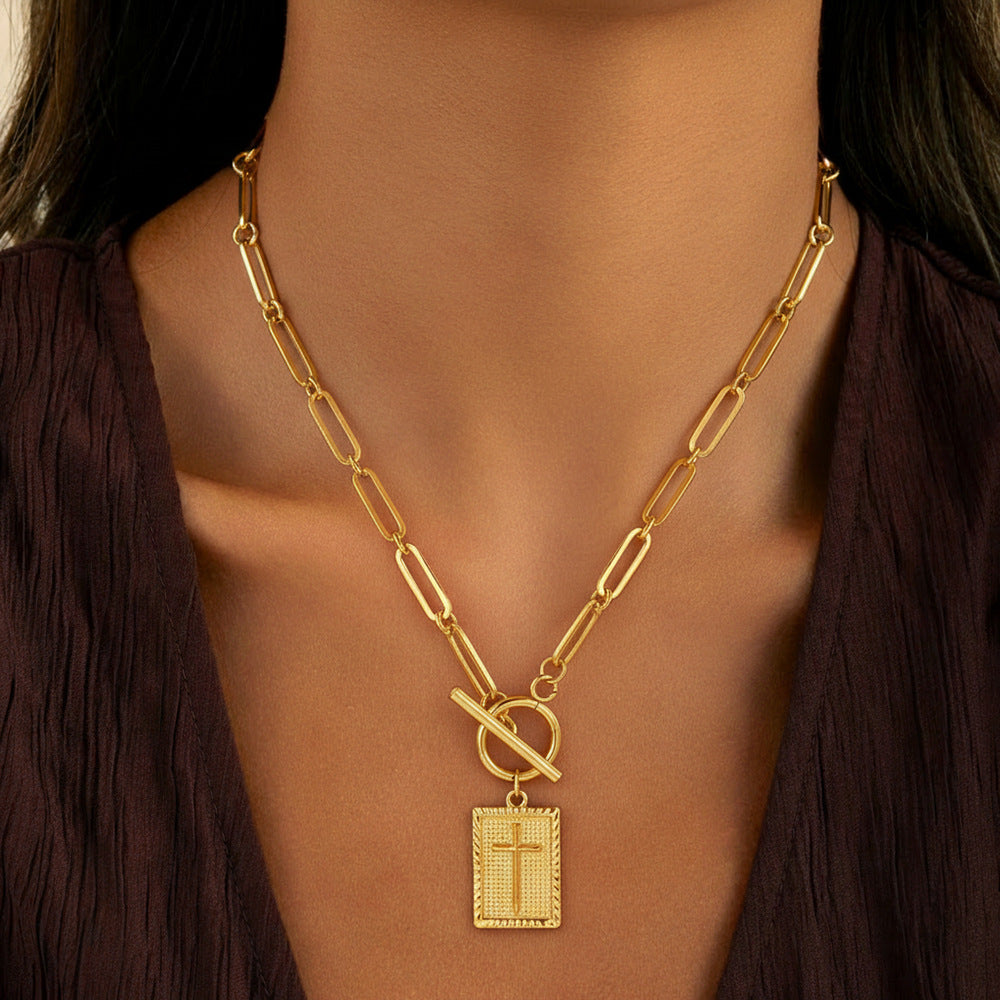 Collar Gracia Eterna (Oro laminado)